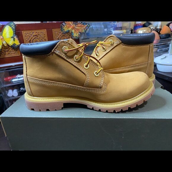 WOMENS TIMBERLAND NELLIE WATERPROOF BOOTS 8W - Picture 1 of 5